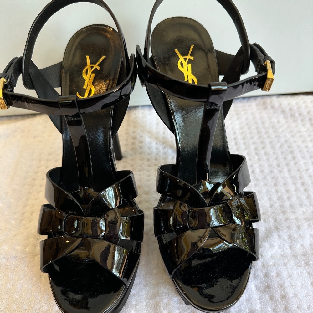 YSL Black Patent Leather Tribute Heels 39 (8.5)